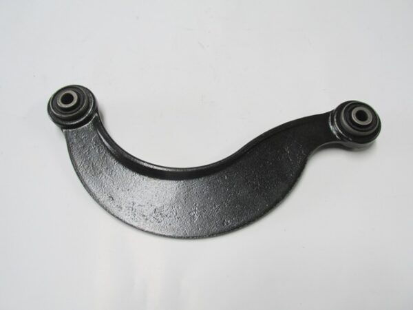 Mazda 3- Sd- 03/06; Arka Üst Tabla (salıncak) Sağ/sol Aynı (adet) (burçlu) (sh) - 01061659