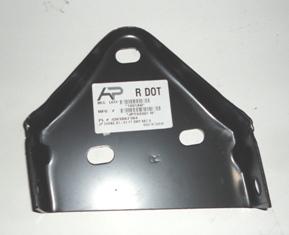 Jeep Cherokee- 97/01; Ön Tampon İç Braketi Sol (tw) - 55175269AB