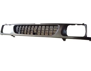 Isuzu Tfr Pıck Up- 90/94; Ön Panjur Siyah (my) - 8-97013858-4