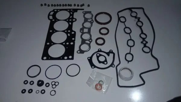 Daıhatsu Conta Takım Sirion 1,3 00-05/terios 1,3 04-06 - 04111-97401-SKCLİ