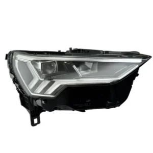 Audı Far Q3 19-23 Sağ (beyinler Üstünde) - 83A941034