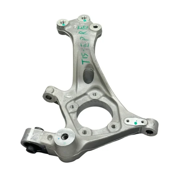 Chery Taşıyıcı Aks Tiggo 7 Pro/omoda 5 22-24 Arka Sağ - T15-3301072EP
